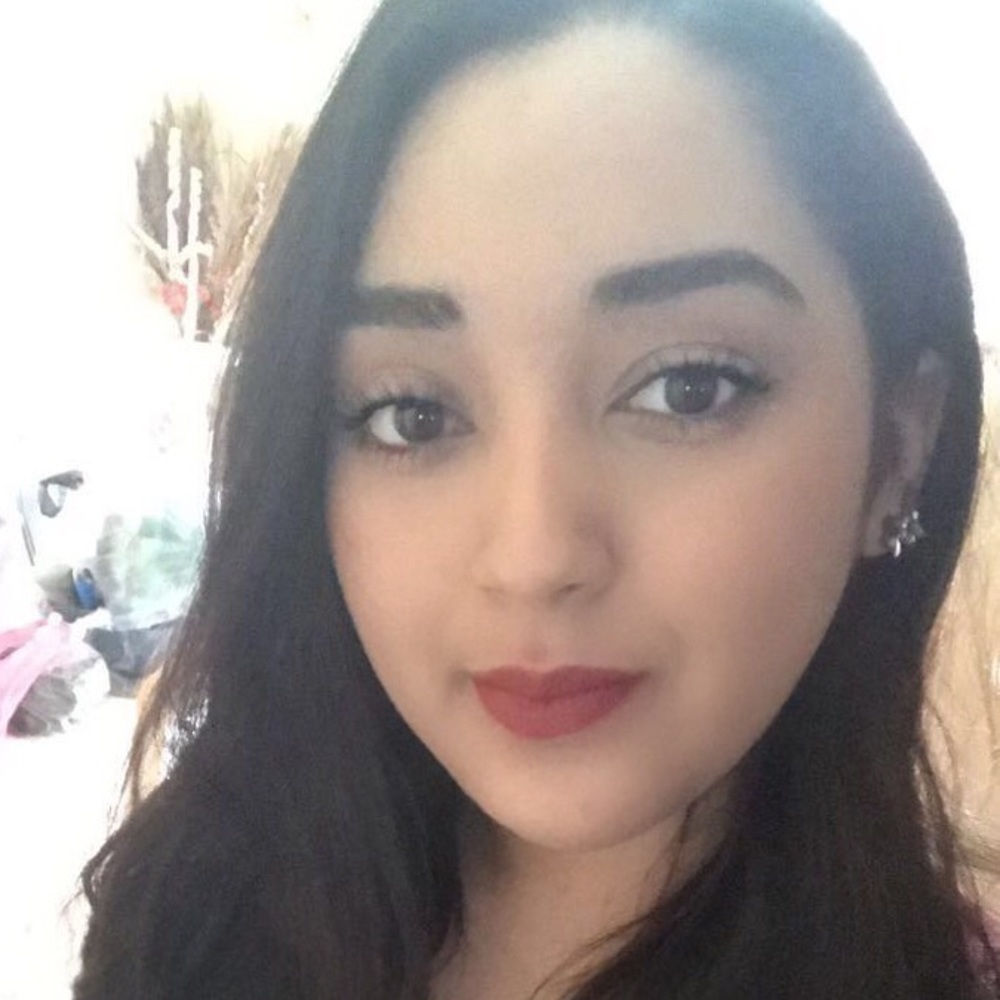 Meet your Posher, Juliana